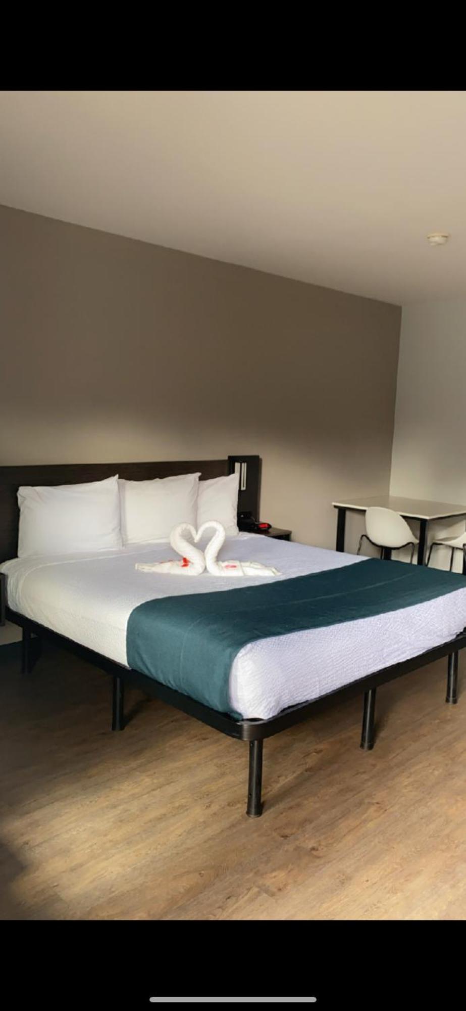 Hotel del SOL Corona Esterno foto